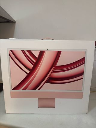 iMac 24 pulgadas con chip Apple M3 (2024).