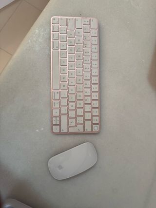iMac 24 pulgadas con chip Apple M3 (2024).