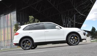 PORSCHE CAYENNE S