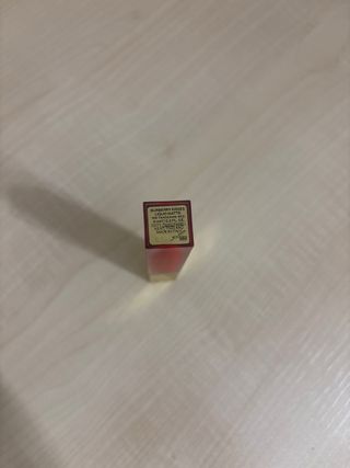 Pintalabios Burberry rojo