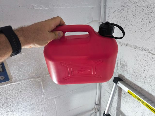 Bidón gasolina 5L - Rojo