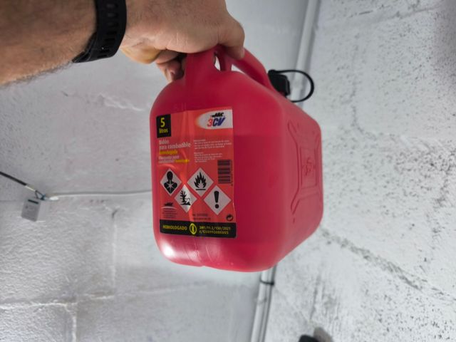 Bidón gasolina 5L - Rojo