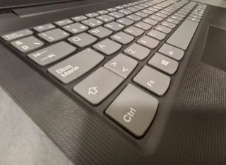 Portátil Lenovo i5 11ª Gen - 256GB/16GB