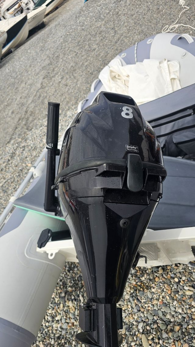 Zodiac Modelo rib alu 270 alu. Semirriguida