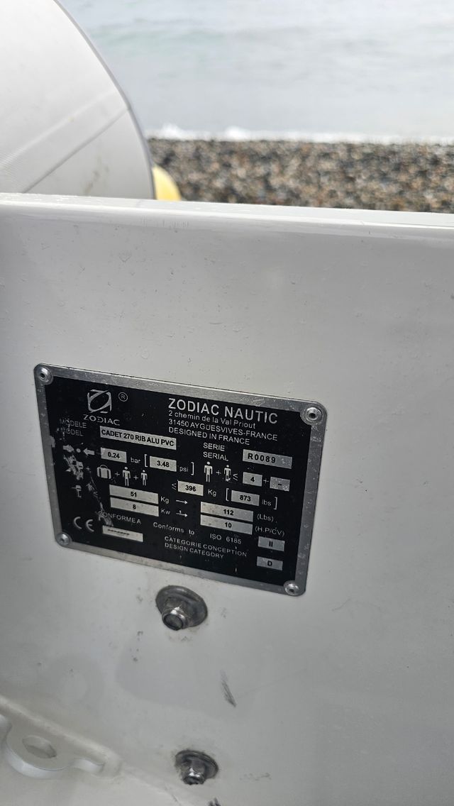 Zodiac Modelo rib alu 270 alu. Semirriguida