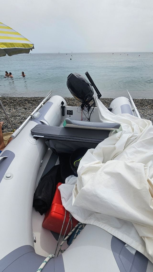 Zodiac Modelo rib alu 270 alu. Semirriguida