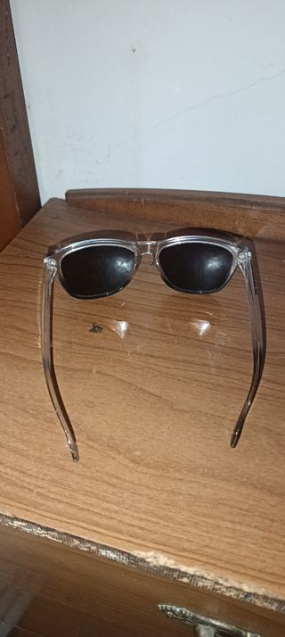 Gafas sol transparentes