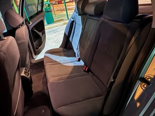 Volkswagen Golf 2004