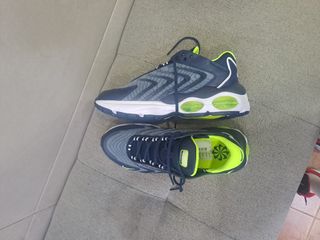 Zapatillas Nike Air Max - Gris y Negro