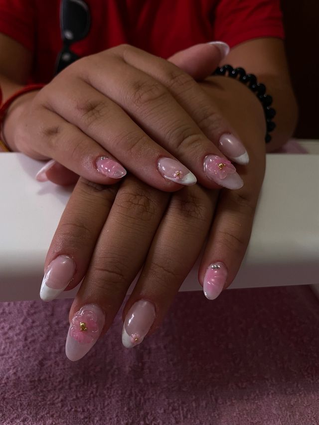 Uñas acrílicas | Gel suave rosa y blanco háblame !