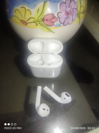 Auriculares Apple AirPods blancos