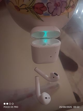 Auriculares Apple AirPods blancos
