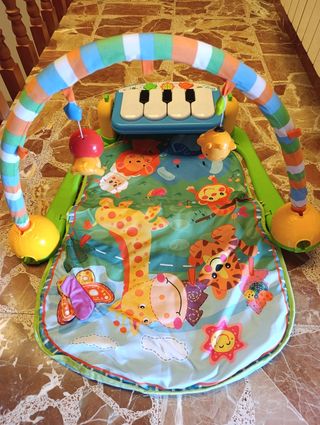 Alfombra musical bebé