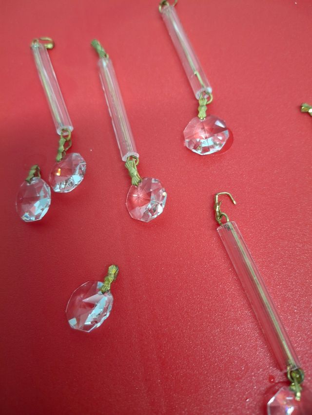 Preciosos cristales de recambio para lámparas.