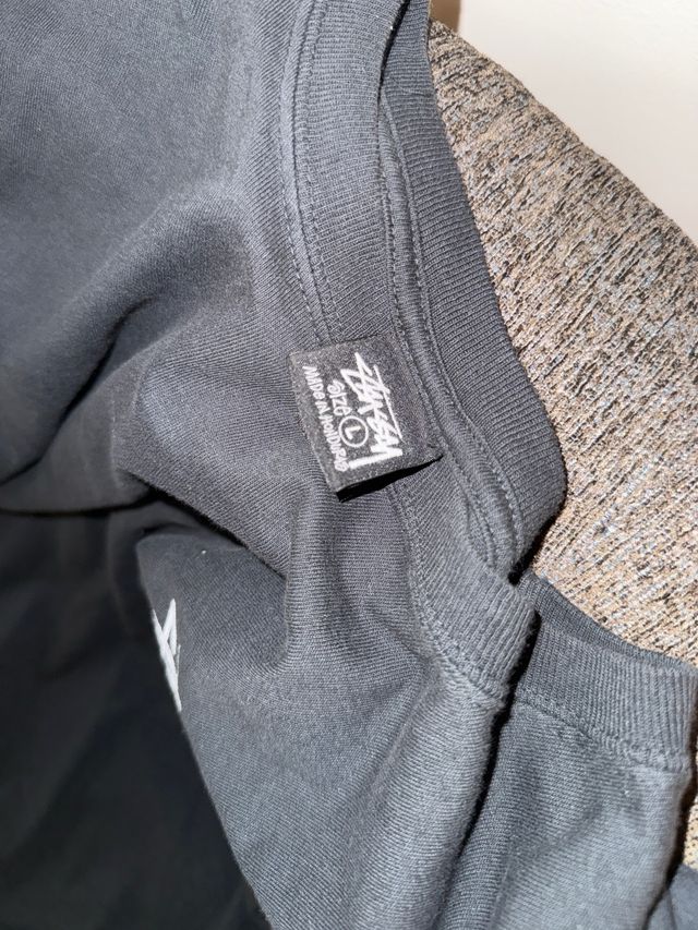 T-shirt nera originale Stüssy