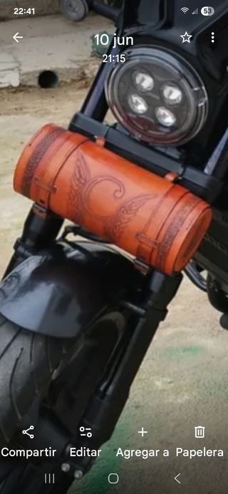 Rulo de cuero para moto