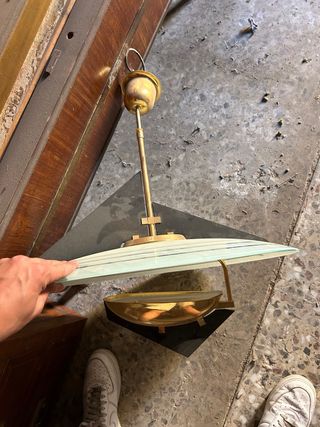 Lámpara vintage dorada