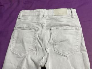 Vaqueros blancos mujer