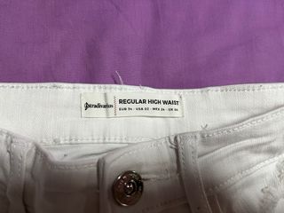 Vaqueros blancos mujer