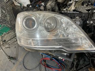 Faros Mercedes ML - usados