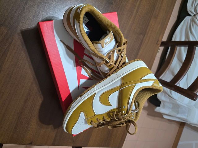 Nike Dunk - Scarpe senape e bianca