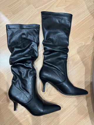 Botas altas negras tacón fino