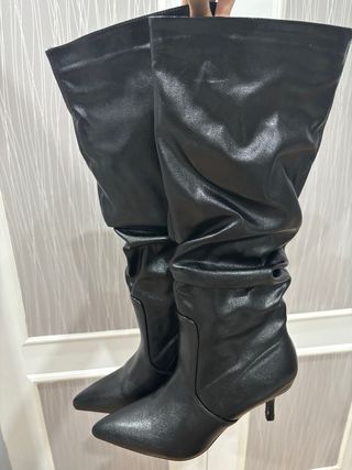 Botas altas negras tacón fino