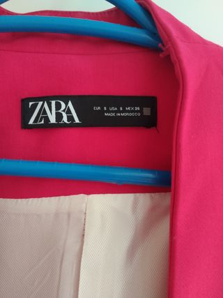Americana Zara roja