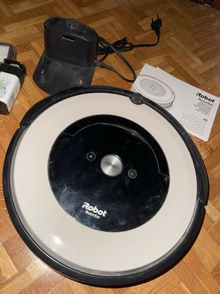 Roomba E5 - Aspiradora Robot
