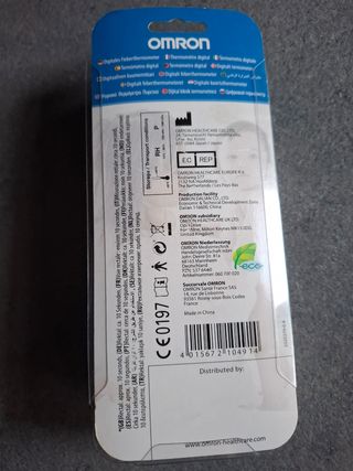 2 Termometri digitali Omron +Medical