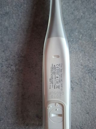 2 Termometri digitali Omron +Medical