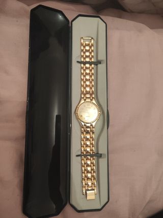 Reloj WE STAR chapado en oro