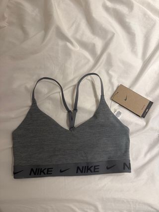 Top Nike gris - Deportivo