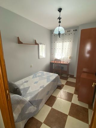 Alquiler piso amueblado 
interesados por wasap