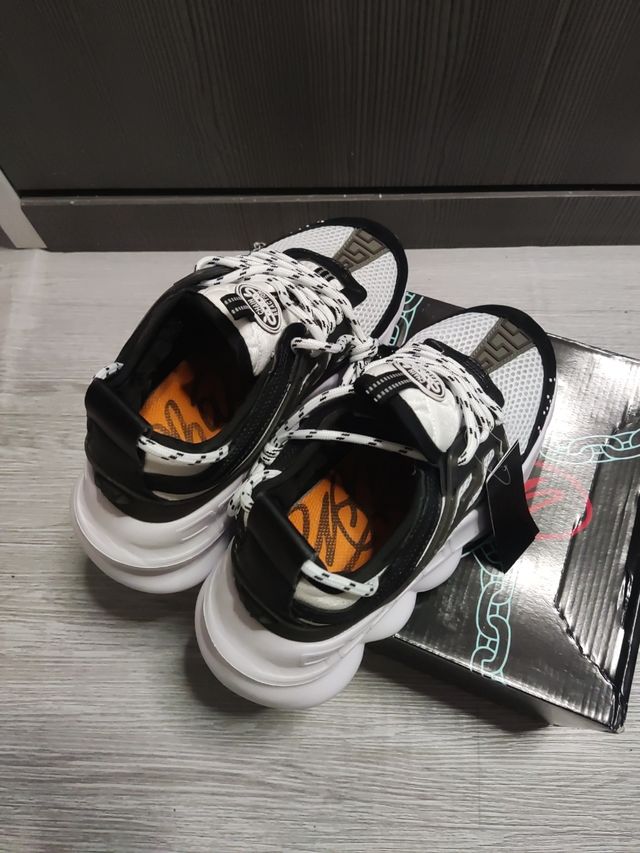 Versace Chain Reaction talla 42