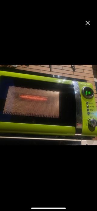 Microondas Verde con Grill