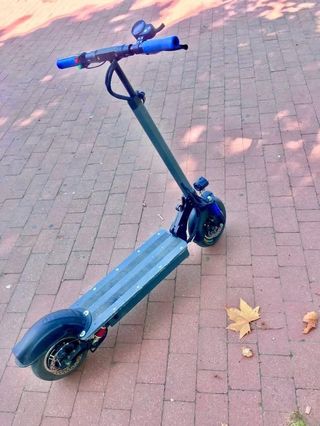 Patinete eléctrico plegable