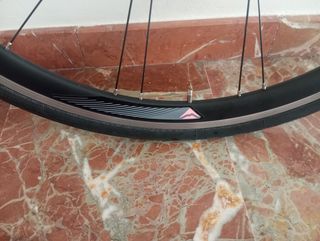 Rueda bici carretera 700c