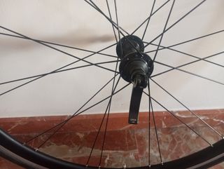 Rueda bici carretera 700c