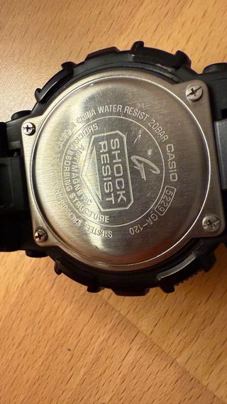 CASIO G-SHOCK GA-120 Reloj