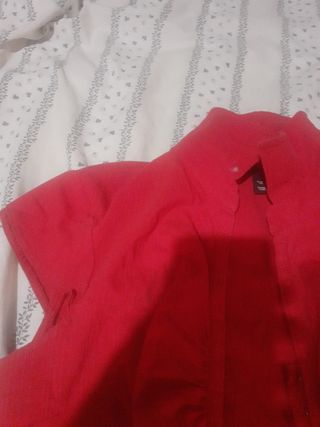 Blusa roja H&N talla M