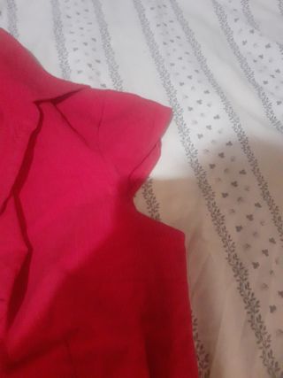 Blusa roja H&N talla M