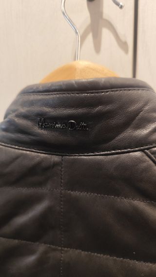 Chaqueta cuero Massimo Dutti negra