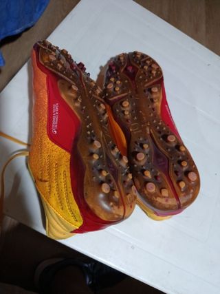 Botas fútbol adulto Decathlon - Naranja talla 42