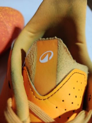 Botas fútbol adulto Decathlon - Naranja talla 42