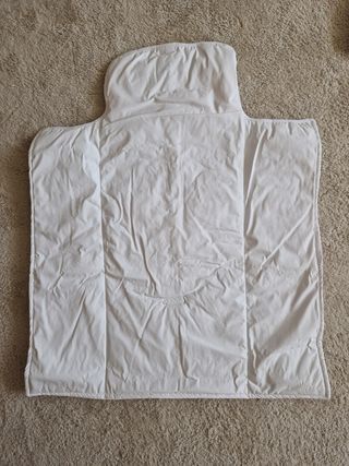 Cambiador bebé bordado a mano