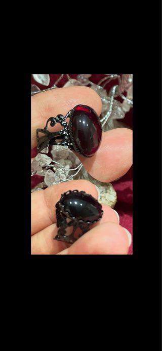 REGALO/ VENDO Anillo gótico HASTA HALLOWEEN 