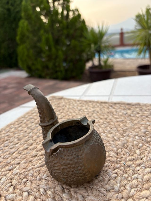 Cenicero pipa bronce antiguo