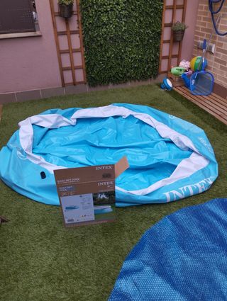 Piscina Intex Easy Set hinchable con muchos extras