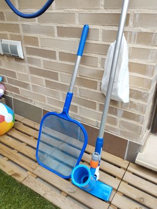 Piscina Intex Easy Set hinchable con muchos extras